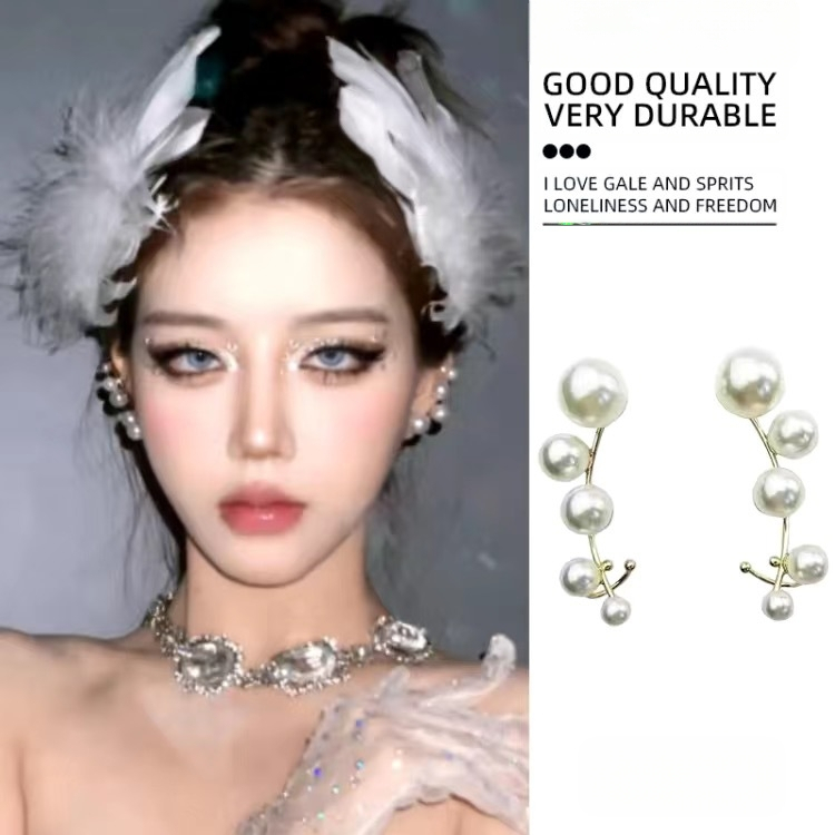 Baltos plunksnos, gražūs vestuviniai plaukų aksesuarai, vaikiški segtukai, baleto „Mažoji gulbė“ sceninio pasirodymo galvos apdangalas, šoninis segtukas, viršutinis segtukas