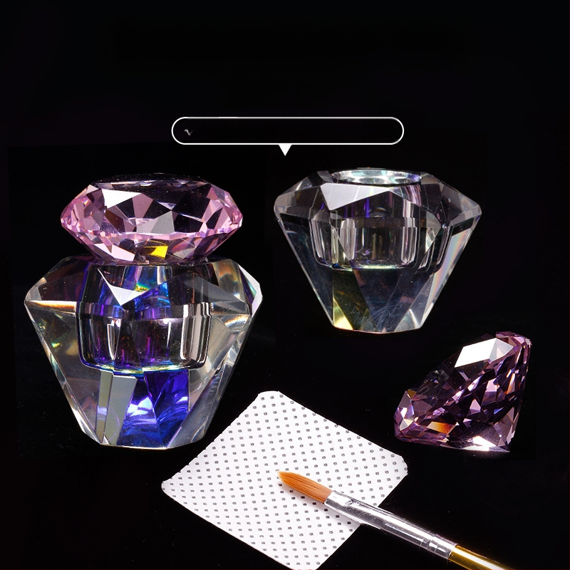 Aukštos klasės deimantinių nagų dailės krištolo puodelis. Išskirtinis didelio pralaidumo deimantinių magiškų krištolo skystų rašiklių plovimo puodelis. Papuošalų laikymas.