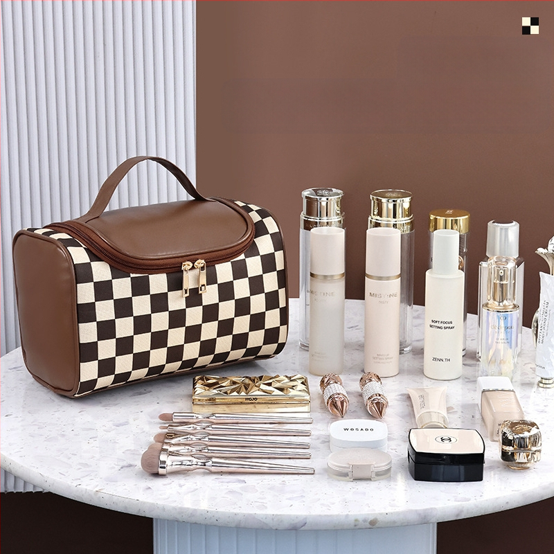 Чанта за съхранение на Maillard, дамска, с голям капацитет, преносима, стилна, с висока стойност за красотата, нова чанта за съхранение на козметика за пътуване