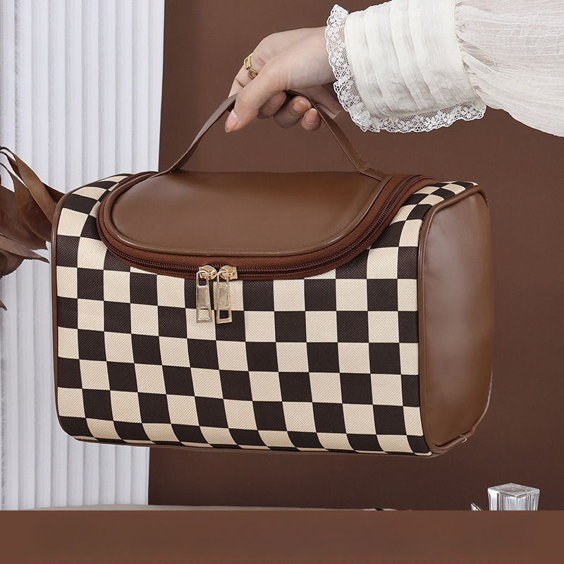 Чанта за съхранение на Maillard, дамска, с голям капацитет, преносима, стилна, с висока стойност за красотата, нова чанта за съхранение на козметика за пътуване