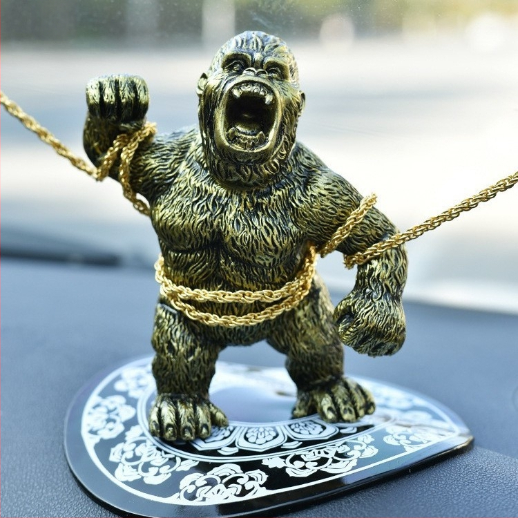 Tarpvalstybiniai automobilių papuošalai Gorilų automobilių papuošalų dizainas Smurtiniai, galingi ir dominuojantys surišimo gorilų papuošalai