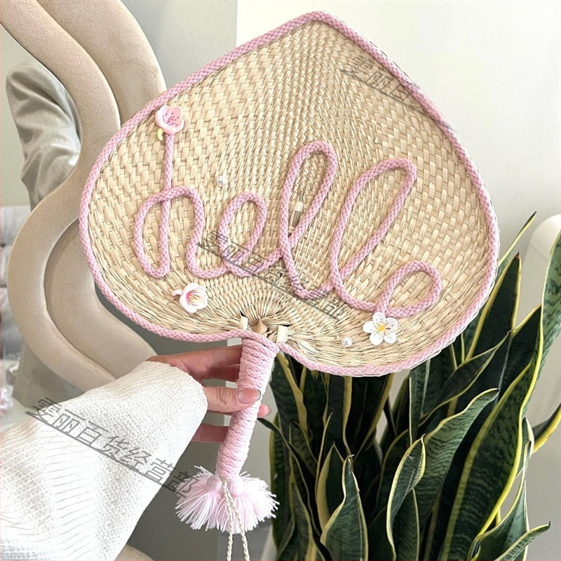 Ръчно изработен сладък вентилатор за момичета и студентки през лятото, популярен в социалните мрежи