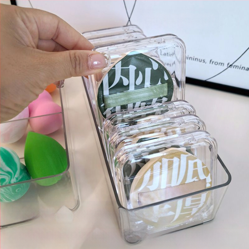 Pārnēsājama tukša pūderslotiņu uzglabāšanas kaste, caurspīdīga un tīra, pārnēsājama komandējumiem, jauks grima galddators, stila vannas istaba