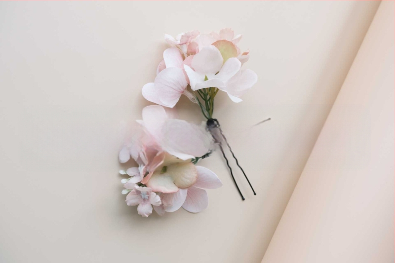 Tarptautiniai karštai parduodami vestuvinių plaukų aksesuarai, miško gėlių plaukų įdėklai, du rinkiniai, antikvarinės vestuvinių suknelių plaukų šakutės, tiesioginiai pardavimai iš gamyklos