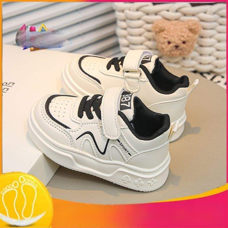 Mergaičių sportbačiai, vaikiški kūdikių bateliai, pavasariniai ir rudens minkšto padu neslystantys vaikiški sportbačiai, nauji berniukiški bateliai