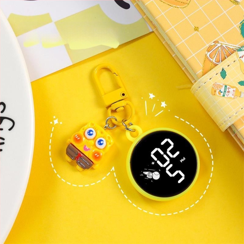 Uus loominguline kella ripats väike lihtne võtmehoidja seljakoti ripats veekindel puutetundlik õpilase LED-elektrooniline käekell