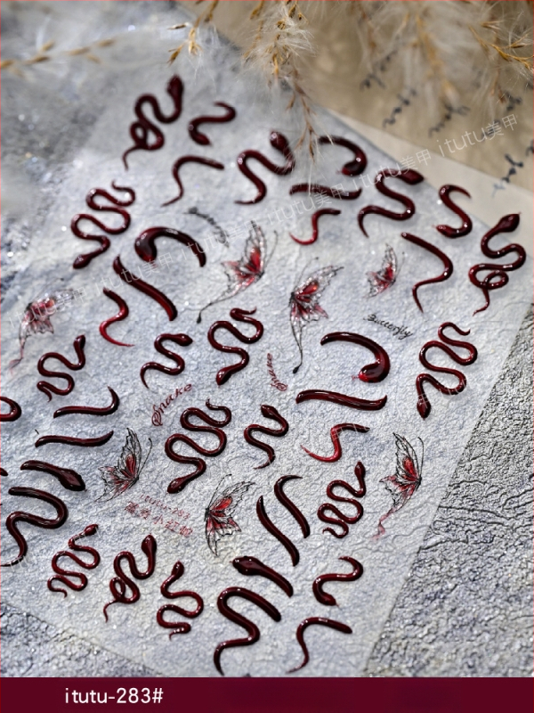 Uus Fugui väike punane madu reljeefne küünekunsti kleebis armas väike valge madu liblikas nutikas väike madu mao seljaliimiga küünekleebis