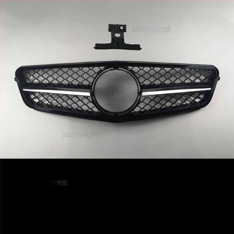 Sobib 2007-2014 Mercedes-Benz C-klassi W204 modifitseeritud keskmisele võrgule GT vertikaalribale Gymnopus AMG esivõrele
