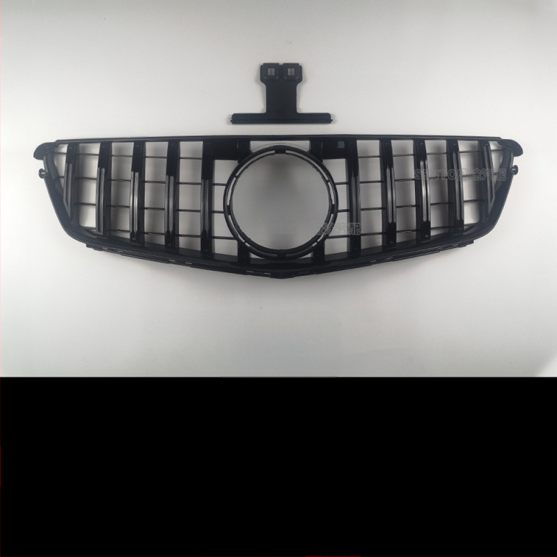 Sobib 2007-2014 Mercedes-Benz C-klassi W204 modifitseeritud keskmisele võrgule GT vertikaalribale Gymnopus AMG esivõrele