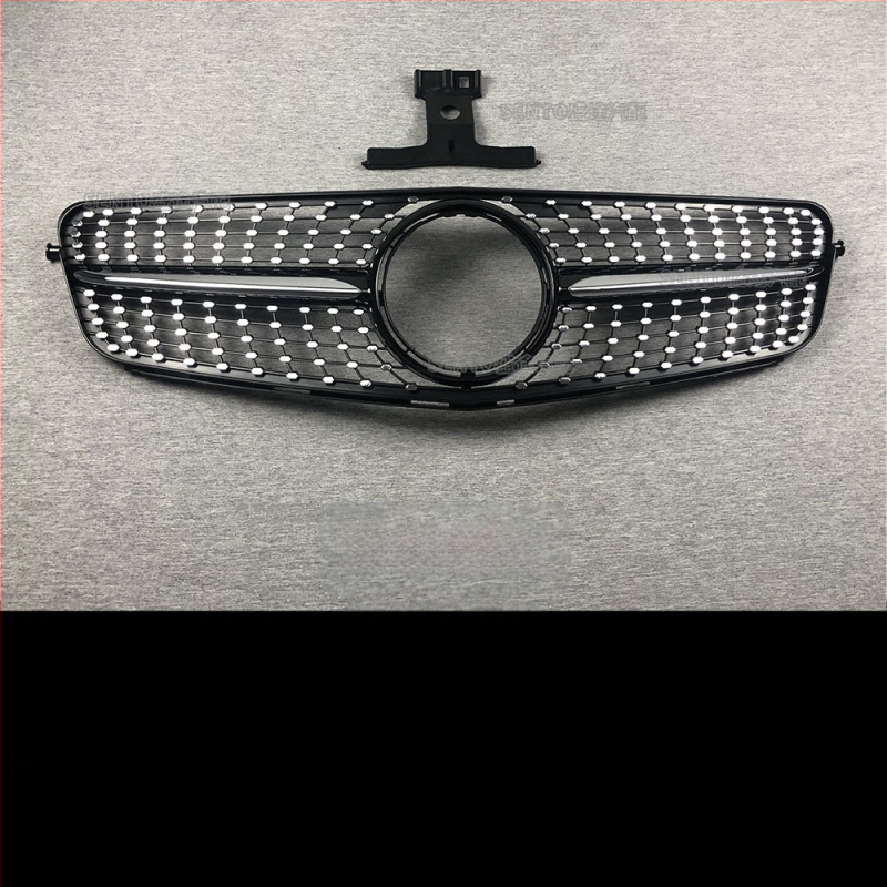 Sobib 2007-2014 Mercedes-Benz C-klassi W204 modifitseeritud keskmisele võrgule GT vertikaalribale Gymnopus AMG esivõrele