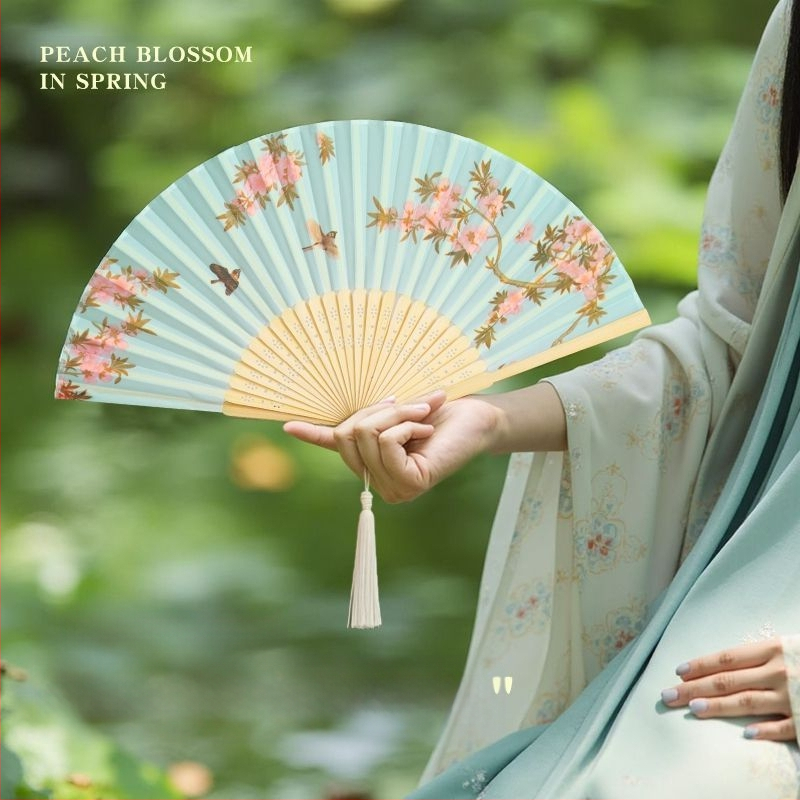Hiina stiilis kokkupandav suveventilaator, laste kokkupandav tantsuventilaator, iidse stiili Hanfu Cheongsami fotoga kaasaskantav bambusventilaator