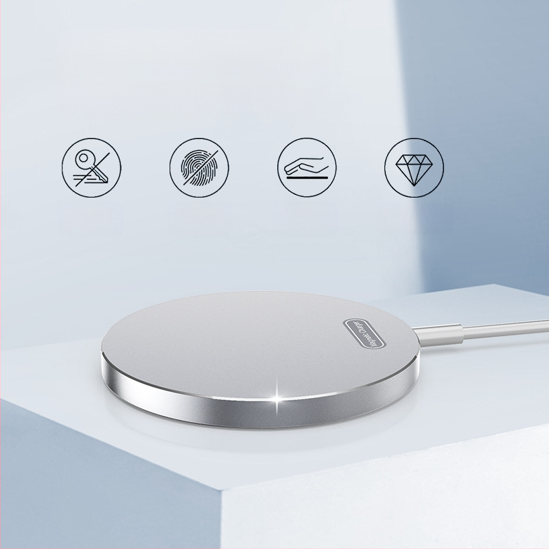 Piiriülene juhtmevaba laadija magnetilise imemiskinnitusega Magsafe 15W kiirlaadimine sobib alumiiniumsulamist kestaga mobiiltelefonidele ja kelladele juhtmevaba laadimine
