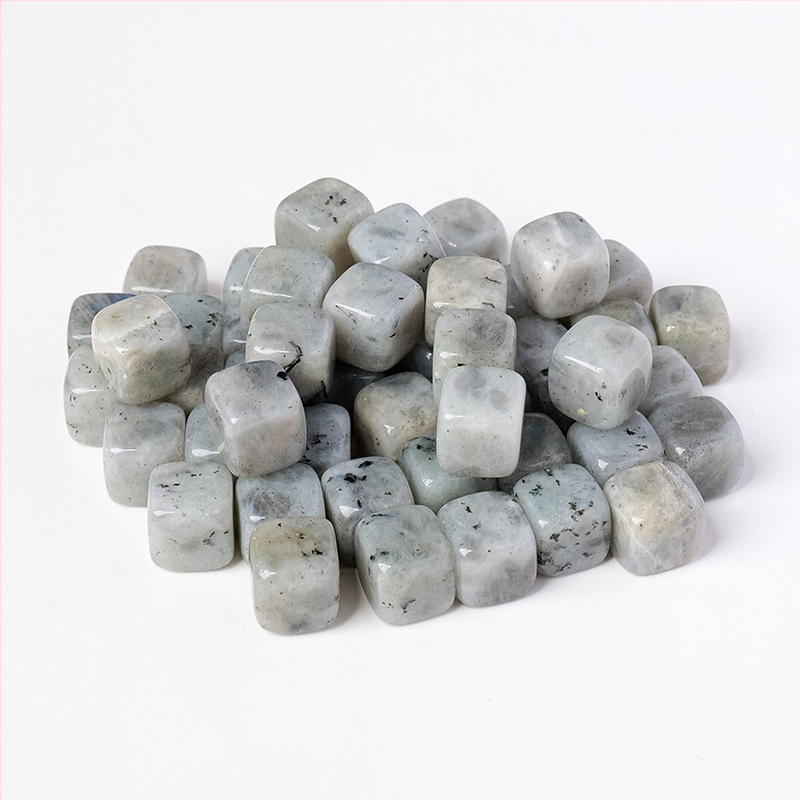 Naturaalne kristall, originaalkivi, 13 mm, ruudukujuline, värviline, kristall, poolvääriskivi, kristallist demagnetiseeritud kivi, kalapaagi dekoratiivsed kaunistused