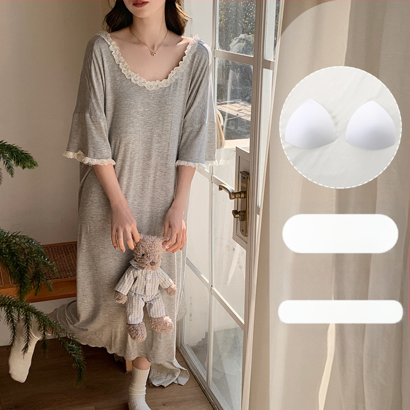 Naiste suvine modaalne jääsiidist seljata lühikeste varrukatega öösärk rinnapatjadega, seksikas ja kantav lahtine koduriietus