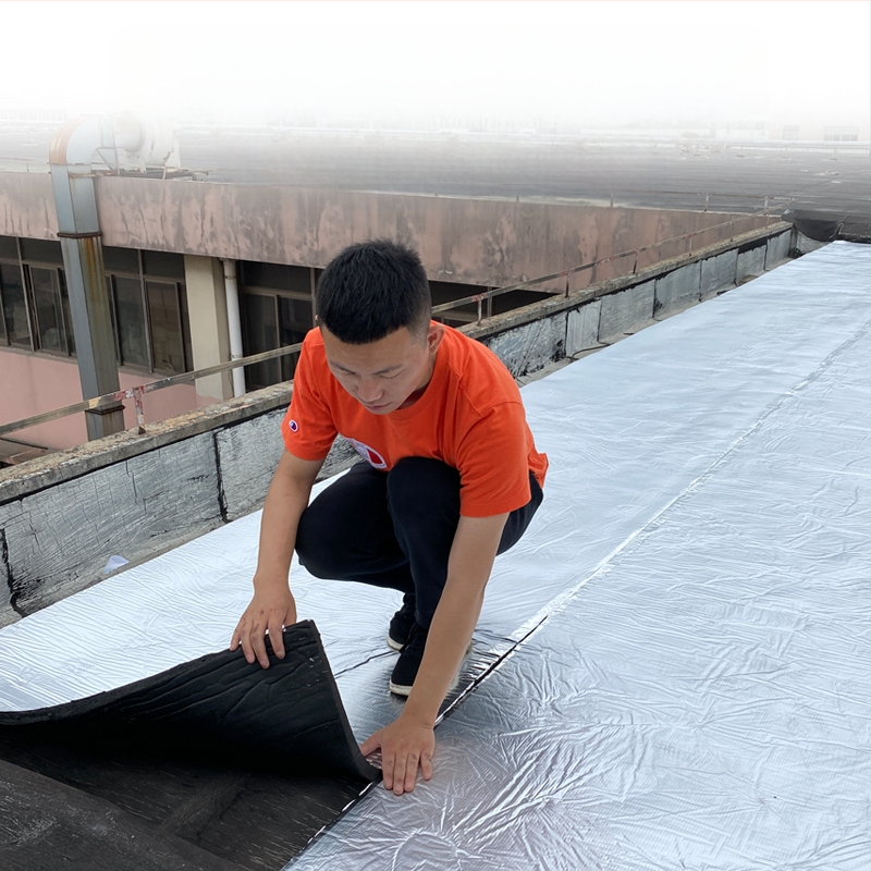 Stogo izoliacija medvilninė, aukštai temperatūrai atspari, ugniai atspari medžiaga, stogo, saulės kambario, lubų izoliacinė plėvelė, stogo lipni izoliacinė plokštė
