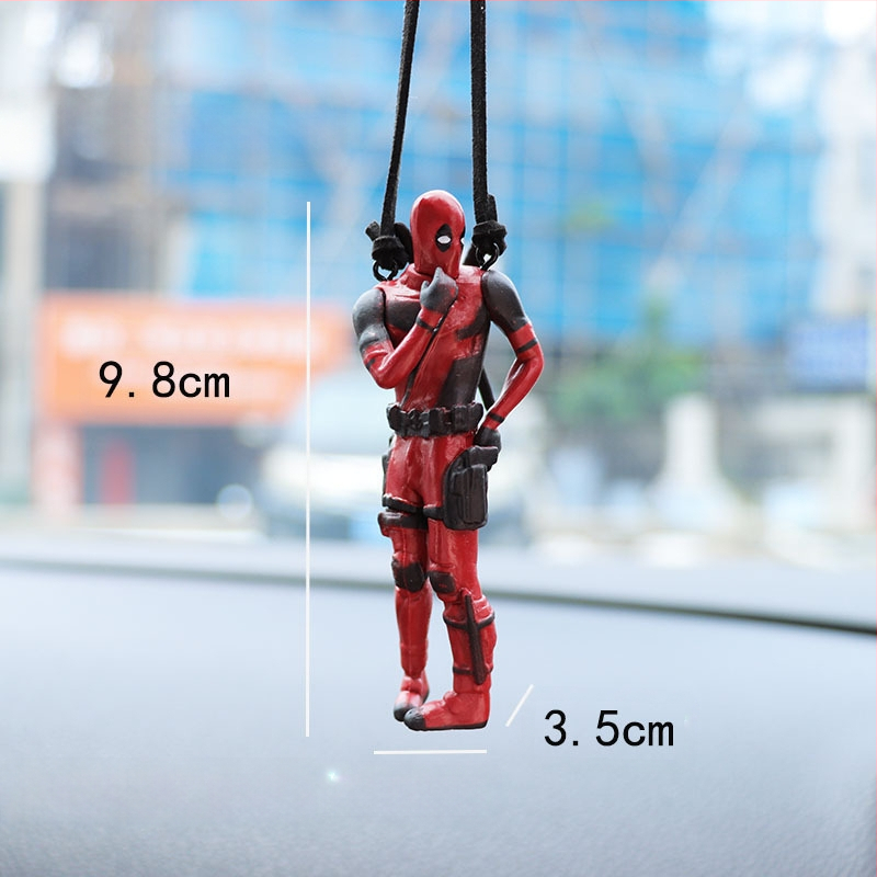 Privjesak za retrovizor automobila s crtanim filmom Deadpool, mali, jeftini auto pribor, privjesak za unutrašnjost automobila
