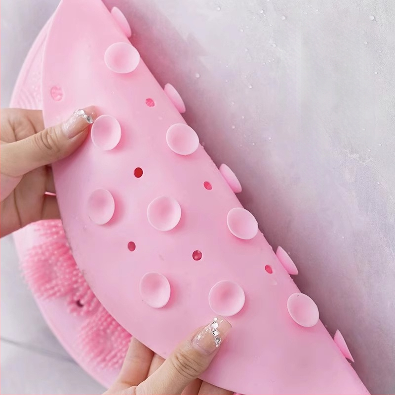 Silikoonist vannimatt laiskadele inimestele selja hõõrumiseks abi küsimata, vannimassaaži selja hõõrumismatt, iminapaga seinamatt jalale