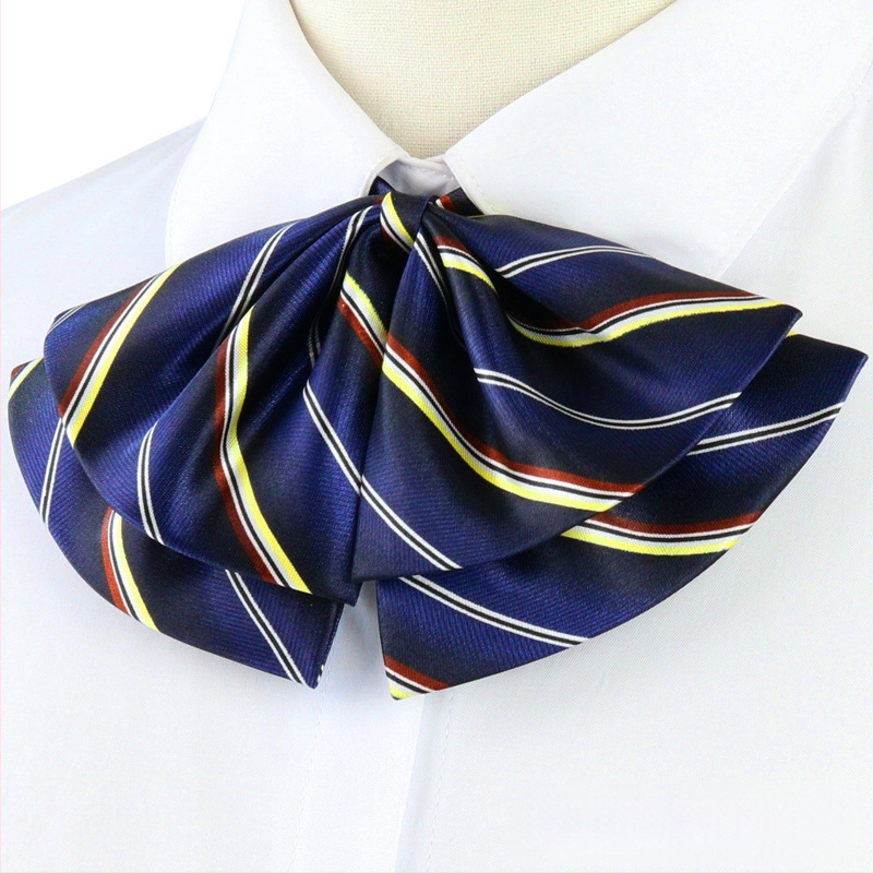 Femeii cu guler profesional, cu flori, stewardesă, studentă, haine de lucru, uniformă, cămașă, cu dantelă, papion gratuit