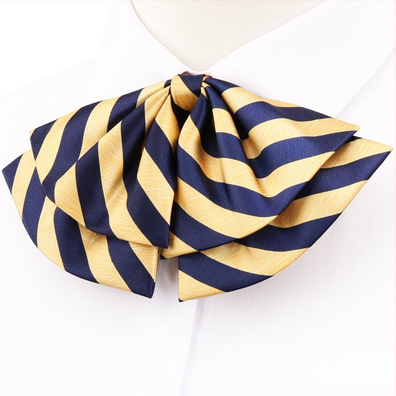 Femeii cu guler profesional, cu flori, stewardesă, studentă, haine de lucru, uniformă, cămașă, cu dantelă, papion gratuit