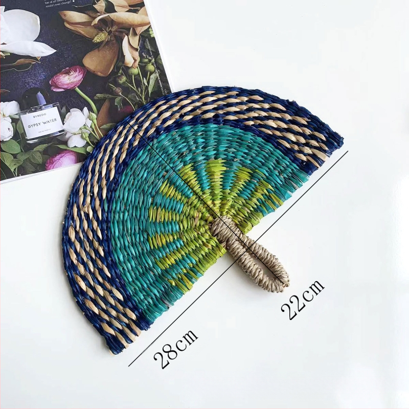 Vietnamist imporditud käsitsi kootud lehvik merevetikatest kootud lehvik igapäevane stiilis Aafrika elementidega seinakaunistus suvel