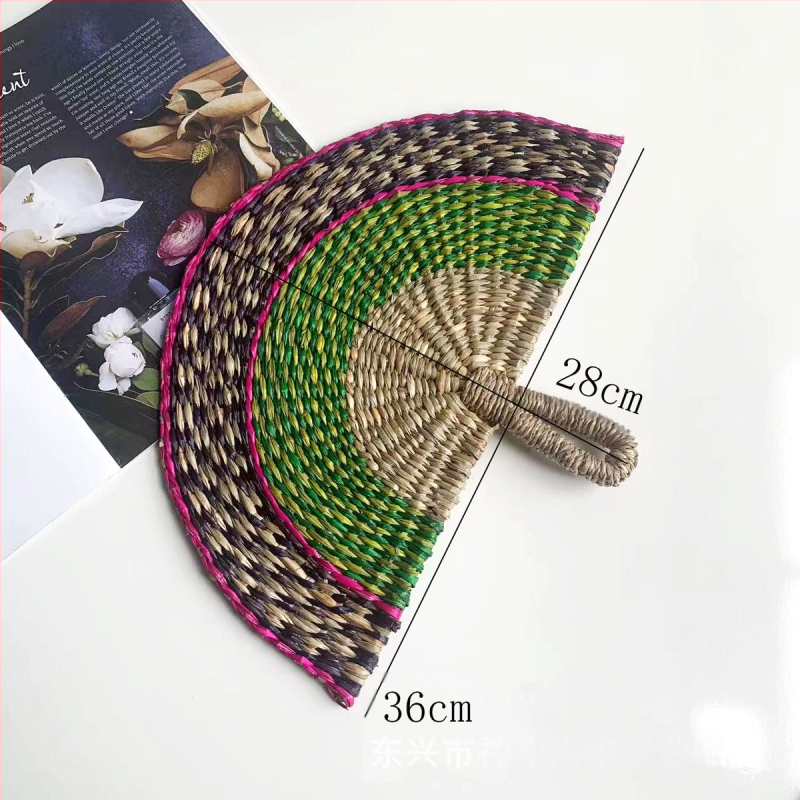 Vietnamist imporditud käsitsi kootud lehvik merevetikatest kootud lehvik igapäevane stiilis Aafrika elementidega seinakaunistus suvel