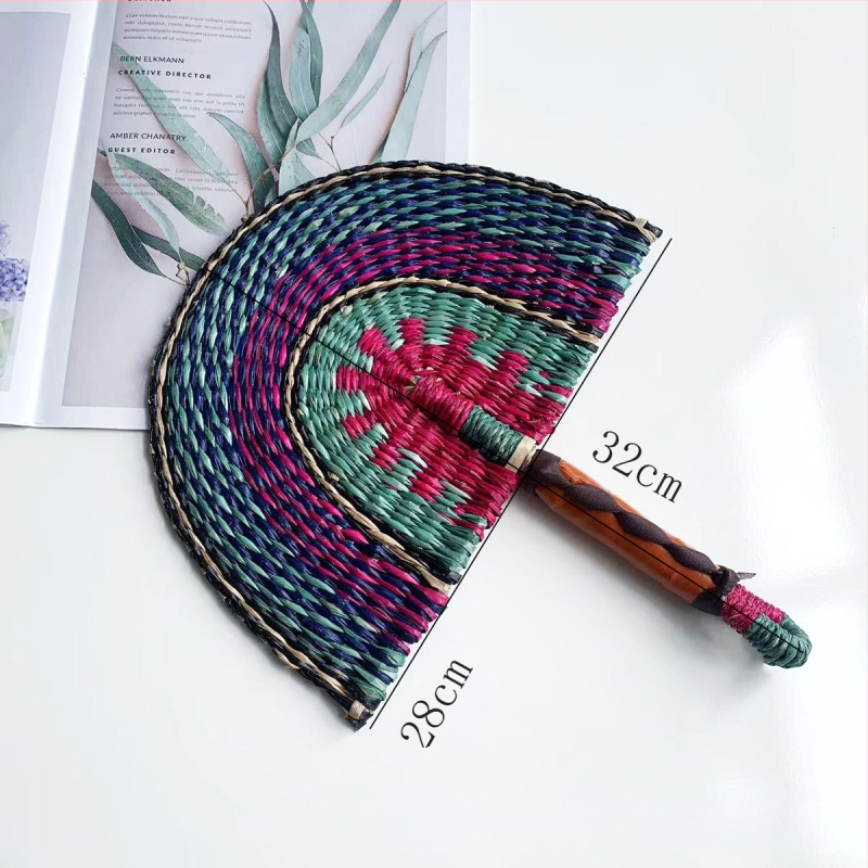 Vietnamist imporditud käsitsi kootud lehvik merevetikatest kootud lehvik igapäevane stiilis Aafrika elementidega seinakaunistus suvel