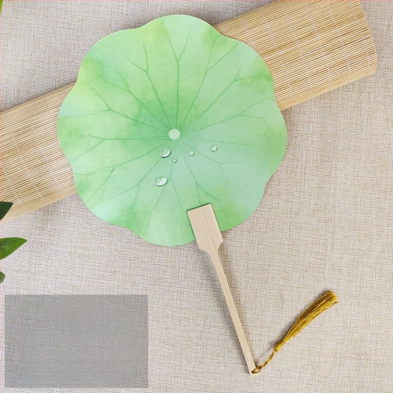 Ветрило с цвят на божур от Луоян, ветрило с форма на цвете в древен стил, културно и творческо място за фотографиране на живописни места в национален стил, персонализиране на ветрило за танцови занаяти