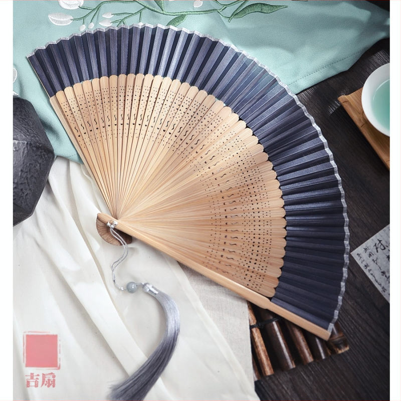 Hele Zhu ühevärviline gradientventilaator Uus hiina hommikukleidi fotograafia rekvisiidid Klassikaline kokkupandav ventilaator Interneti kuulsuste pulmapruut hiina stiilis