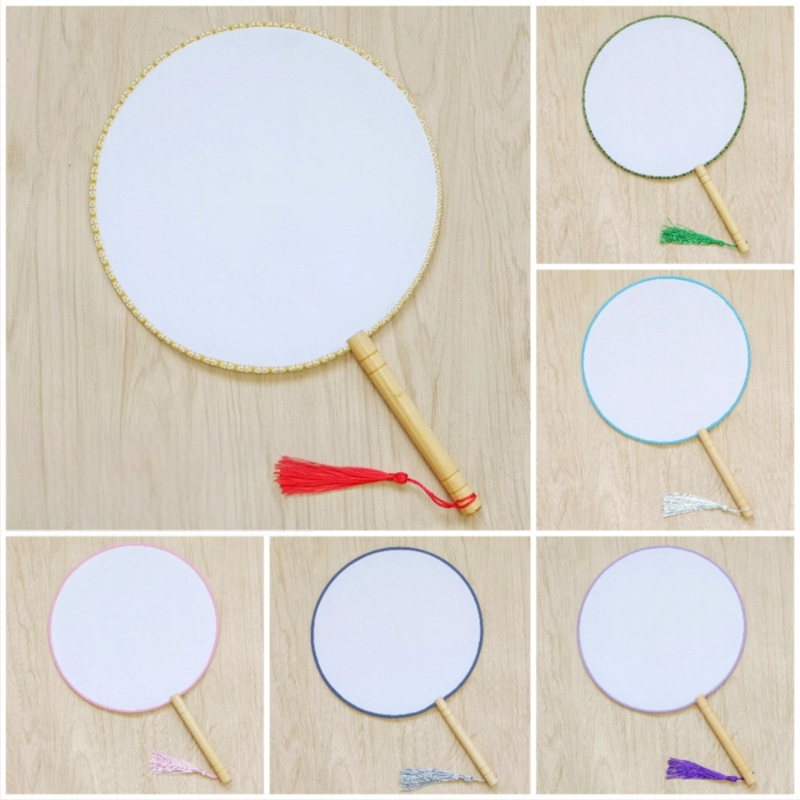 Traditsiooniline ümmargune lehvik tikandiaplikatsiooniga, käeshoitav lillelehvik, lehvikuribid, poolläbipaistev siiditaoline lehvikupind, ärikingitus