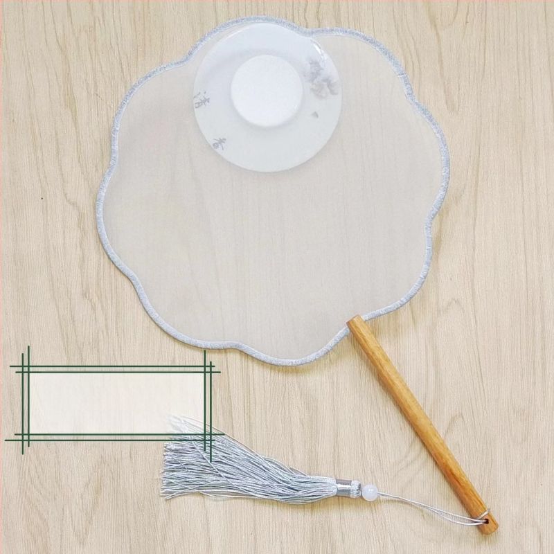 Traditsiooniline ümmargune lehvik tikandiaplikatsiooniga, käeshoitav lillelehvik, lehvikuribid, poolläbipaistev siiditaoline lehvikupind, ärikingitus