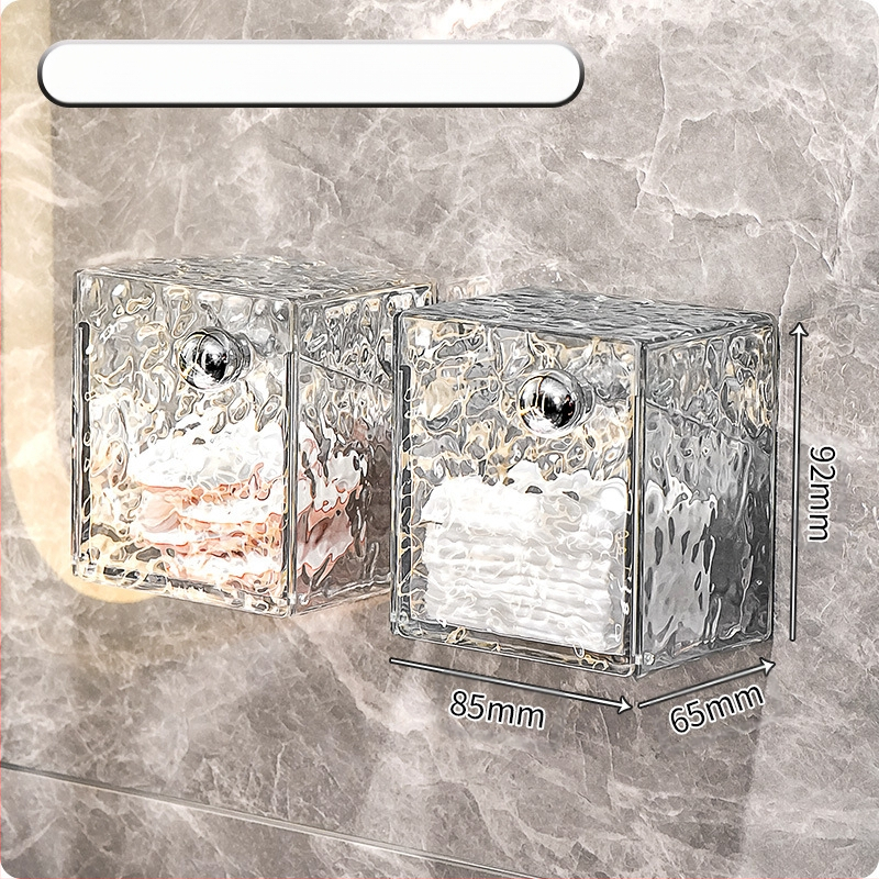 Tualetinis dantų šepetėlis, dantų pasta, šukų stovas, vonios kambarys be skylių, prie sienos tvirtinamas tualetas, praustuvas, skustuvas, supakuotas