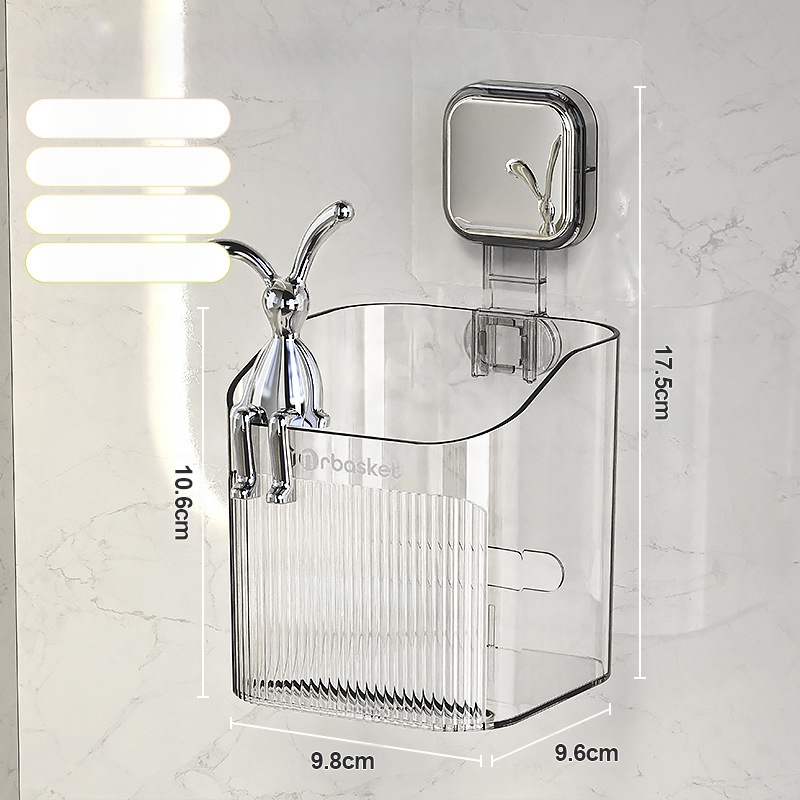 Tualetinis dantų šepetėlis, dantų pasta, šukų stovas, vonios kambarys be skylių, prie sienos tvirtinamas tualetas, praustuvas, skustuvas, supakuotas