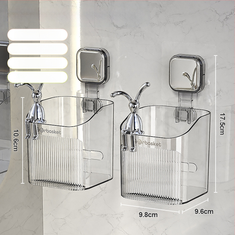 Tualetinis dantų šepetėlis, dantų pasta, šukų stovas, vonios kambarys be skylių, prie sienos tvirtinamas tualetas, praustuvas, skustuvas, supakuotas