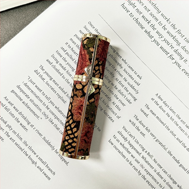 Tipptasemel kaasaskantav miniparfüümipudel, korduvtäidetav parfüümipudel, väike tühi pudel põhjaga, isepumpav pihustuspudel laos