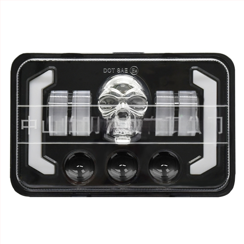 LED προβολείς με σχέδιο κρανίου, παγκόσμια συμβατότητα; περίβλημα από χυτό αλουμίνιο με PC φακό; IP προστασία; δυνατότητα προσαρμογής