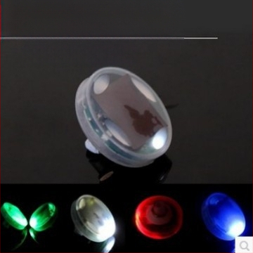 Sõiduki rehvi ventiil LED tuli, päikesepõhine RGB LED, universaalne sobivus