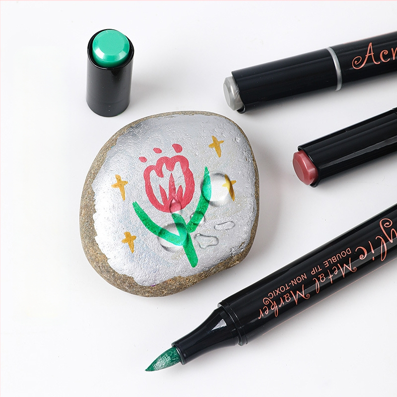 Dvipusis metalinis akrilo markeris, atsparus vandeniui, neblunka, didelės talpos