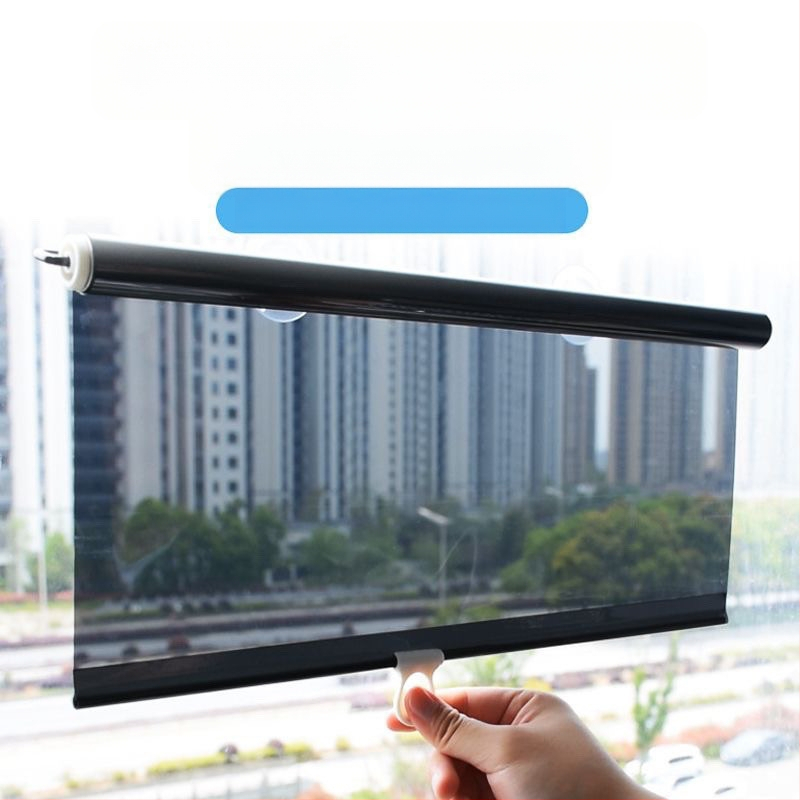 Automatinė teleskopinė saulės užuolaida priekinio stiklo sunkvežimiams ir autobusams – UV apsauga, plastmasos medžiaga, tvirtinimas su siurbtukais