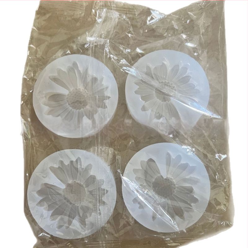 Daisy gėlių silikoninė forma žvakėms, nereguliarus stilius (Brand: Other; Import: No; Category: Butter scraper; Style: Irregular)