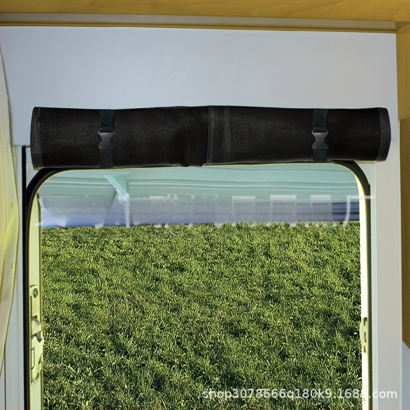 RV lango užuolaida — poliesteris, dalinis aptemimas 40–70%, šiuolaikinis minimalistinis stilius, montavimas nėra teikiamas