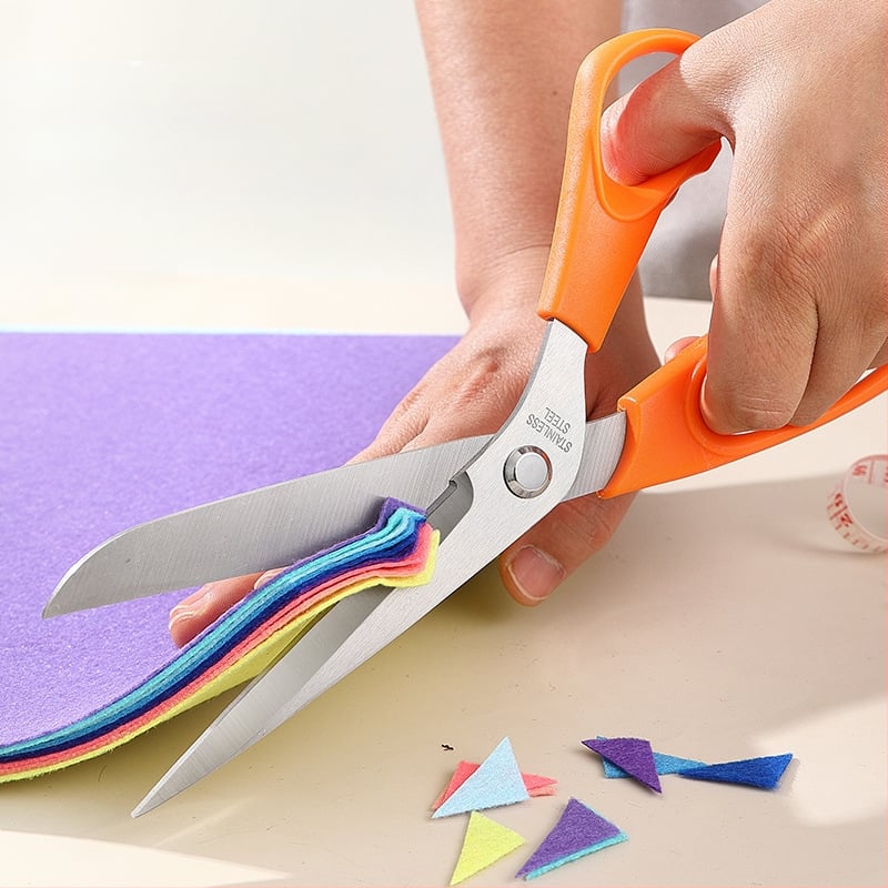 Šivaće škare od nehrđajućeg čelika s ergonomski dizajniranom ručkom za rezanje tkanine i papira