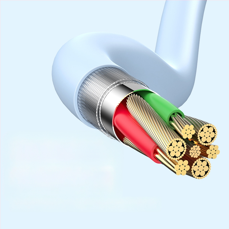 Rýchlonabíjací dátový kábel s trojitým konektorom, Huawei Type-C kompatibilný; rozhrania: Lightning, Micro USB, Type-C; dĺžka 1,2 m; materiál: TPE.