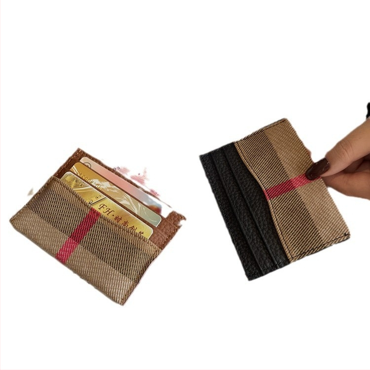 Moteriška kortelių dėklas iš tikros odos – ultra plonas, vientisas dizainas, pirmojo sluoksnio karvės odos, dryžių raštas, poliesterio pamušalas, žiema 2024