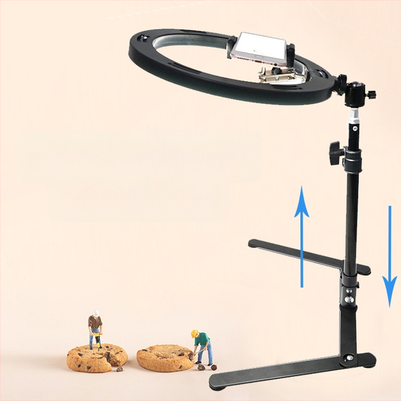 Άνω τραπεζικό στήριγμα για κινητό με φωτισμό για ζωντανή μετάδοση — μεταλλική κατασκευή, φόρτωση 2–5 kg, ύψος 44 cm, διάμετρος σωλήνα 22 mm, βάρος 0,5 kg