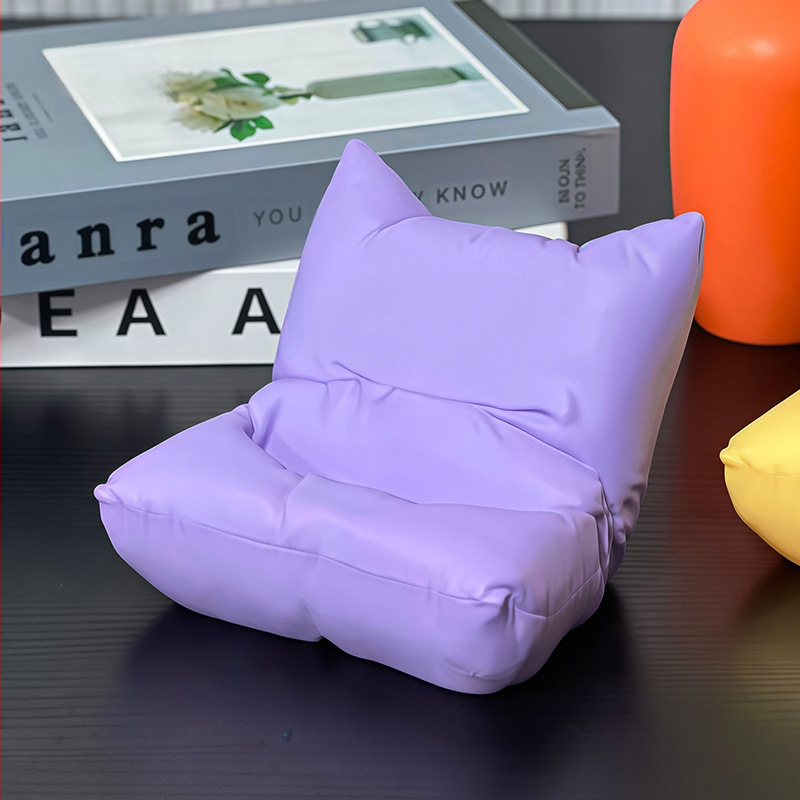 Držač za telefon u obliku kauča — stolna dekoracija u jednostavnom modernom stilu; marka: Druga, materijal: Drugo, obrada i prilagodba: Moguće