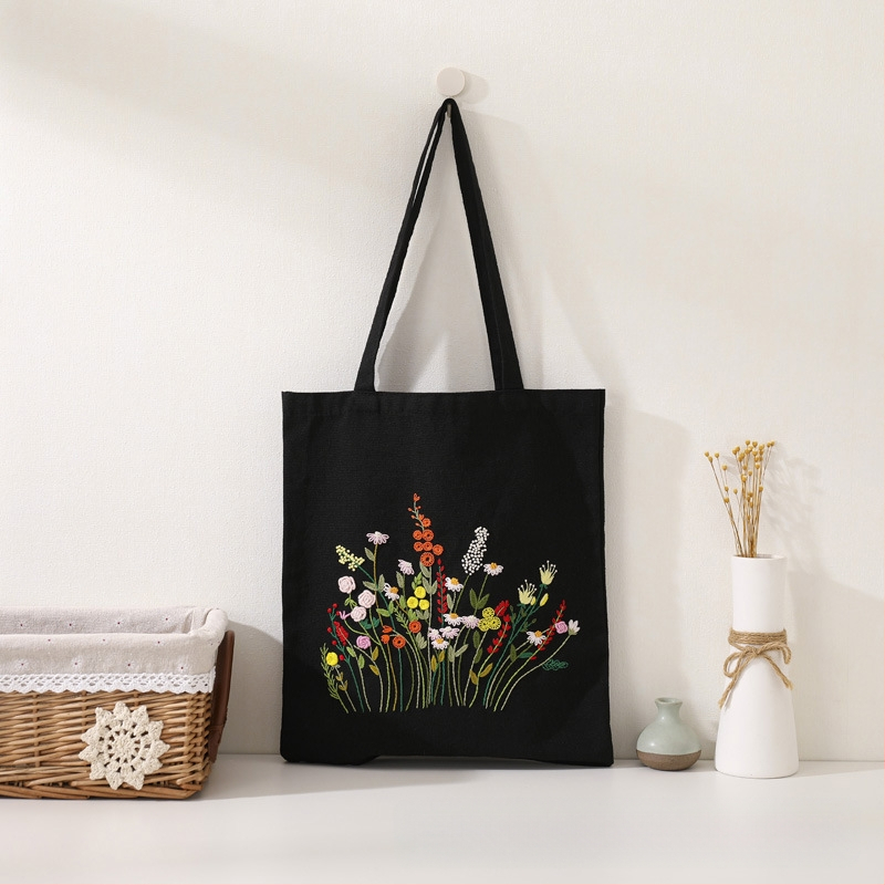 Комплект за sashiko бродерия – чанта от памучна канва, модел цветя, комплект за кръстат бродерия, тип бродерия: други