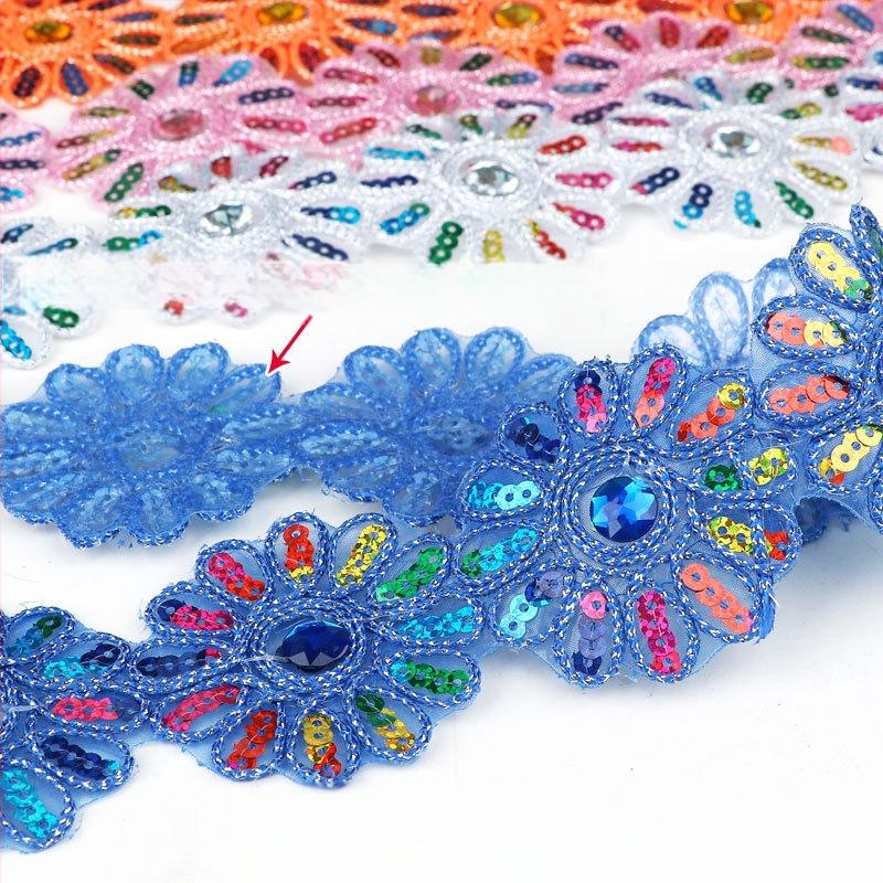 Дантелена лента с триъгълни пайети за облекло и аксесоари, ръчно бродирана, с мъниста върху тъкана лента