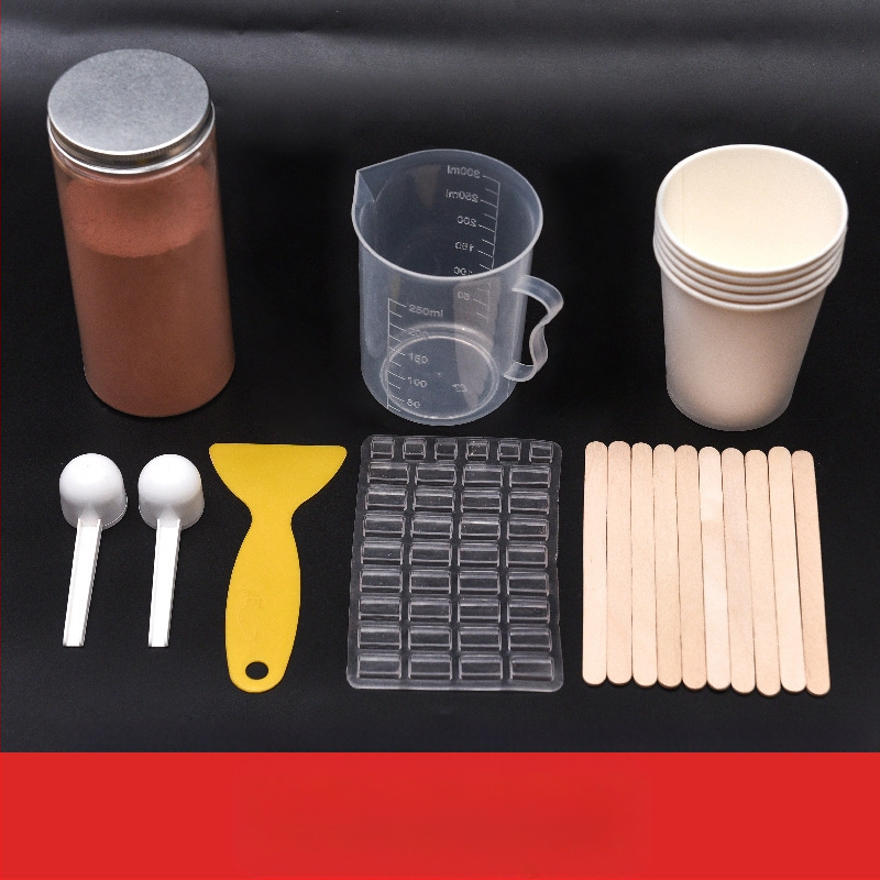 Комплект инструменти за песъчена маса с форми за модели за миниатюрни тухли; неелектричен, еднофункционален, подходящ за деца 0-3 години