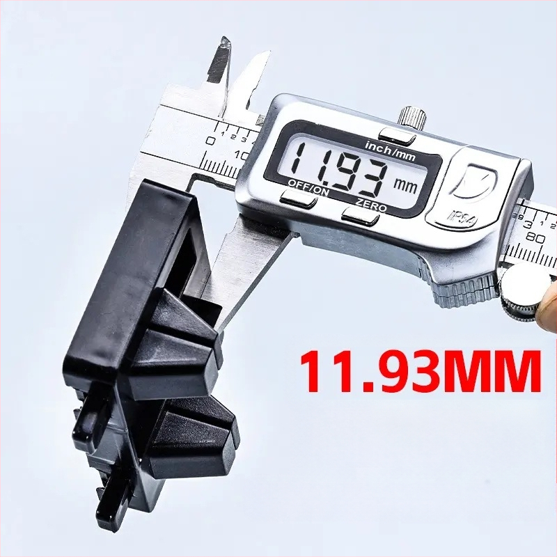 Lydinimo vielos spaustukas ir litavimo stotis — fiksavimo pagalbinė įranga laidams DIY PCB remontui