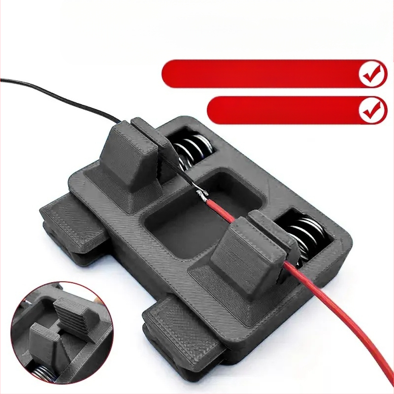 Lydinimo vielos spaustukas ir litavimo stotis — fiksavimo pagalbinė įranga laidams DIY PCB remontui